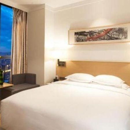 Ramada Encore By Wyndham Chongqing Yubei Exterior photo